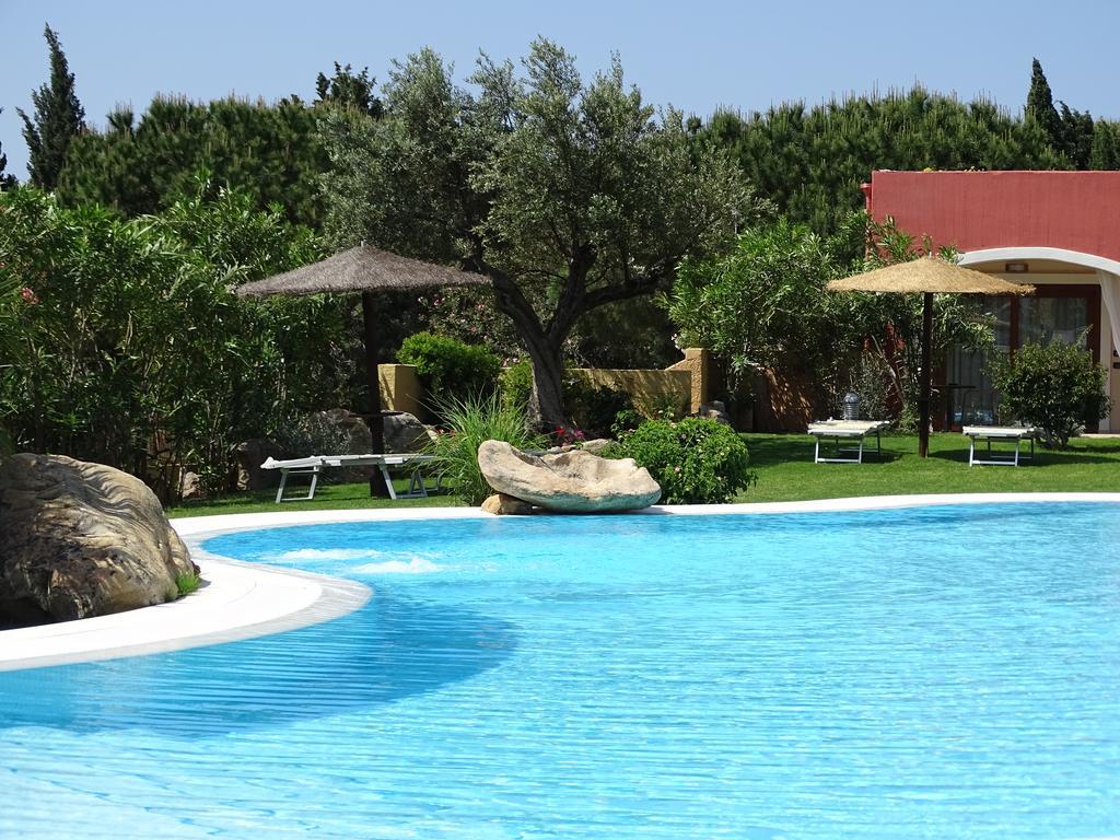 Hotel Mariposas Villasimius Exterior foto