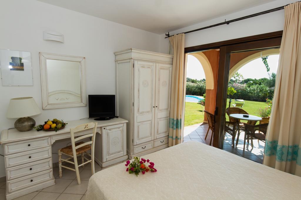 Hotel Mariposas Villasimius Exterior foto